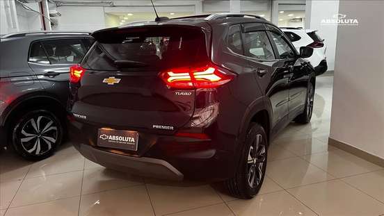 CHEVROLET-TRACKER-2023