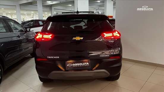 CHEVROLET-TRACKER-2023