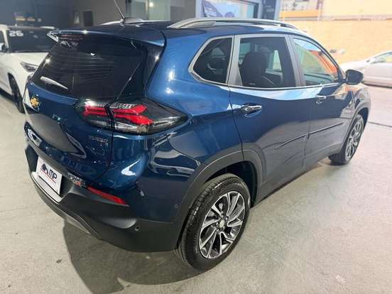CHEVROLET-TRACKER-2025