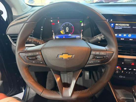 CHEVROLET-TRACKER-2025