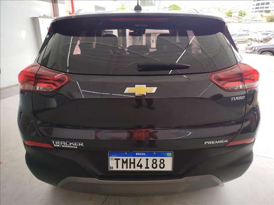 CHEVROLET-TRACKER-2025