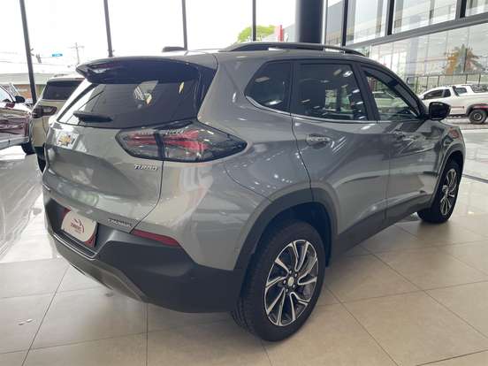 CHEVROLET-TRACKER-2025
