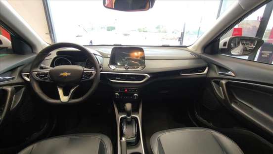 CHEVROLET-TRACKER-2023
