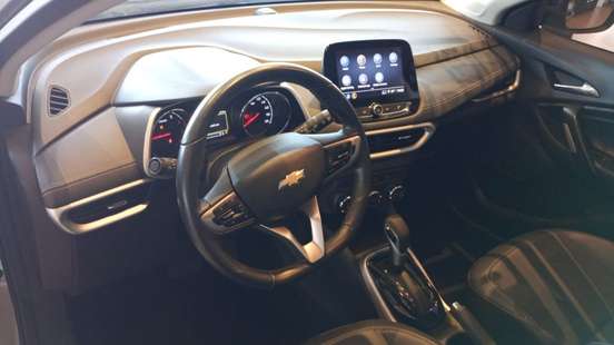 CHEVROLET-TRACKER-2023