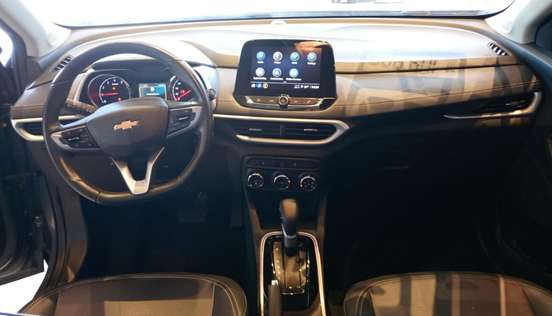 CHEVROLET-TRACKER-2023