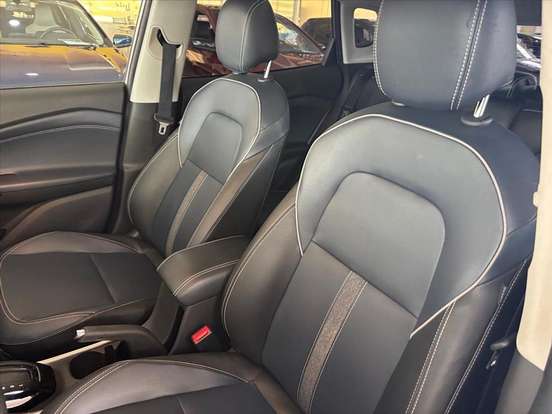 CHEVROLET-TRACKER-2023