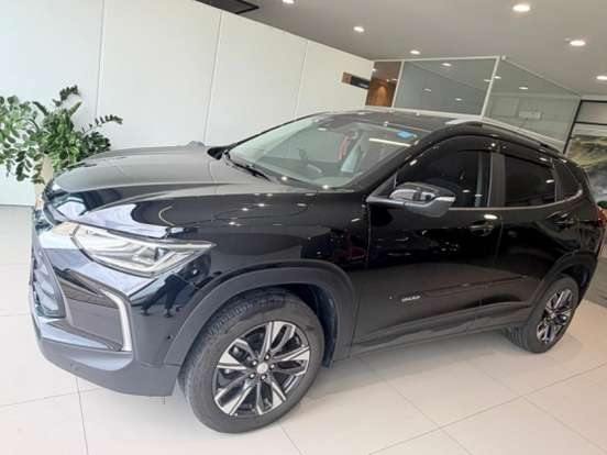 CHEVROLET-TRACKER-2025