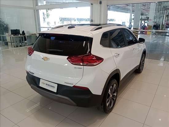 CHEVROLET-TRACKER-2024