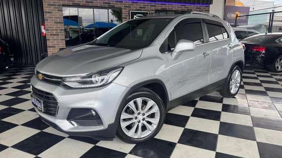 CHEVROLET-TRACKER-2017