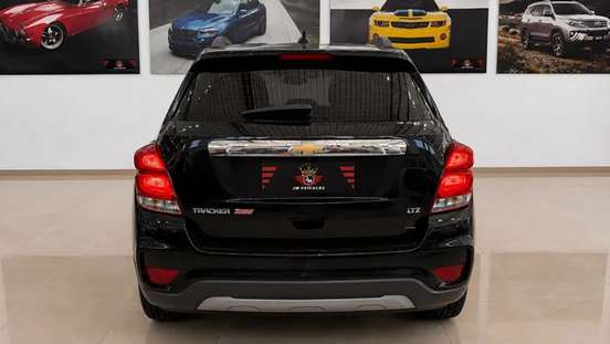 CHEVROLET-TRACKER-2016