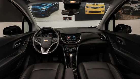 CHEVROLET-TRACKER-2016