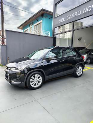 CHEVROLET-TRACKER-2017