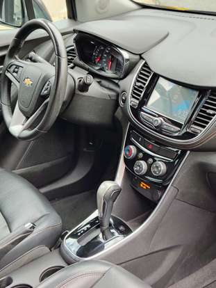 CHEVROLET-TRACKER-2017