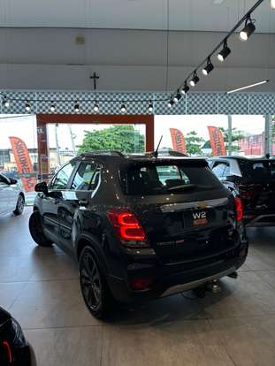 CHEVROLET-TRACKER-2018