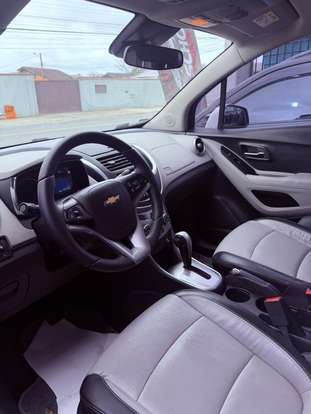 CHEVROLET-TRACKER-2015