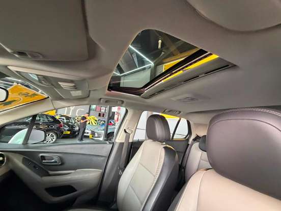 CHEVROLET-TRACKER-2013