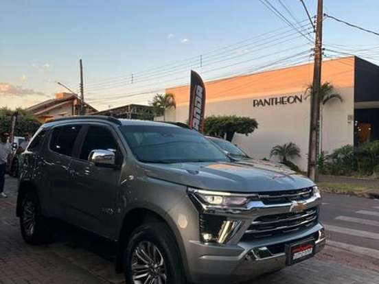 CHEVROLET-TRAILBLAZER-2.8 16V TURBO DIESEL HIGH COUNTRY 7L 4X4 AUTOMÁTICO CHEVROLET-TRAILBLAZER-2025