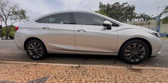 CHEVROLET-CRUZE-2018
