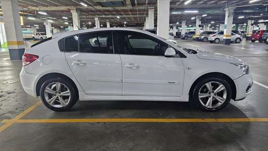 CHEVROLET-CRUZE-2016