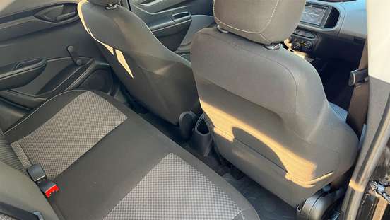 CHEVROLET-ONIX-1.0 MPFI JOY 8V FLEX 4P MANUAL CHEVROLET-ONIX-2018
