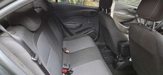 CHEVROLET-ONIX-2017
