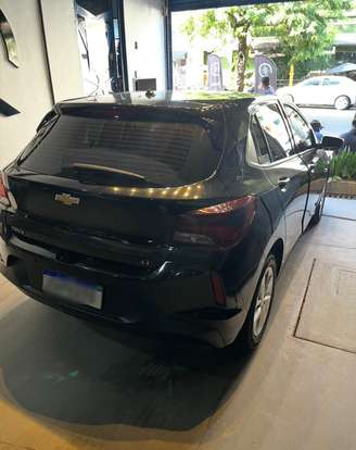 CHEVROLET-ONIX-2022