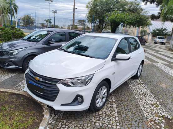 CHEVROLET-ONIX-2020