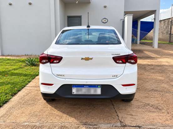 CHEVROLET-ONIX-2022