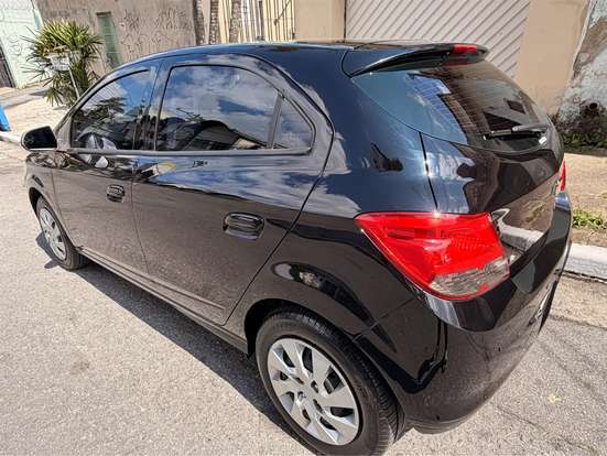 CHEVROLET-ONIX-1.4 MPFI LT 8V FLEX 4P MANUAL CHEVROLET-ONIX-2014
