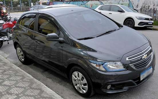 CHEVROLET-ONIX-2015