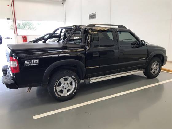 CHEVROLET S10 2.4 ADVANTAGE 4X2 CD 8V FLEX 4P MANUAL