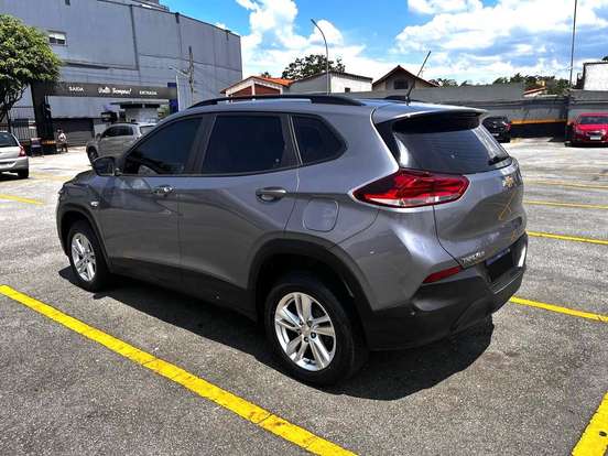 CHEVROLET-TRACKER-2020