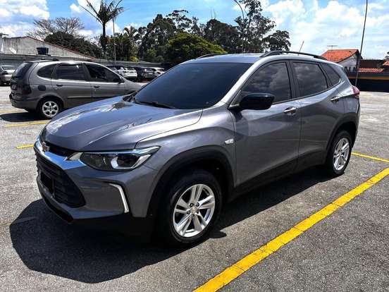 CHEVROLET-TRACKER-2020