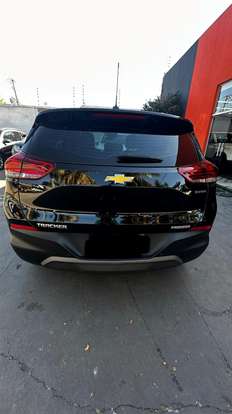 CHEVROLET-TRACKER-2023