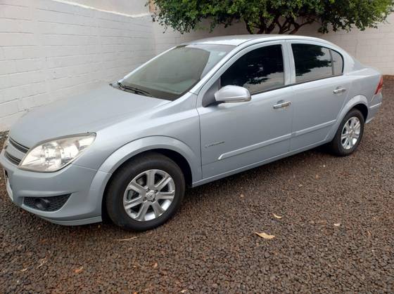 CHEVROLET VECTRA 2.0 MPFI EXPRESSION 8V FLEX 4P MANUAL