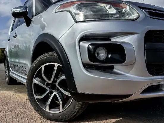 CITROËN-AIRCROSS-1.6 EXCLUSIVE 16V FLEX 4P AUTOMÁTICO CITROËN-AIRCROSS-2013
