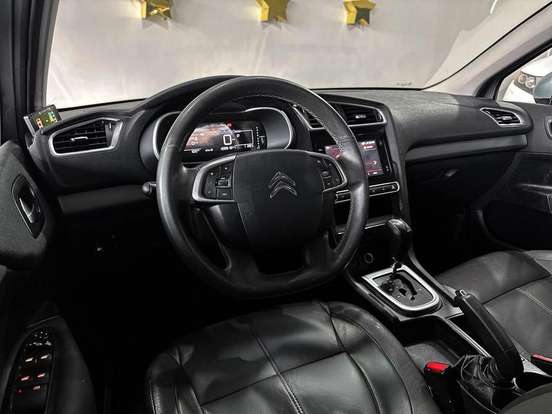 CITROËN-C4 LOUNGE-1.6 THP FLEX LIVE BVA CITROËN-C4 LOUNGE-2018