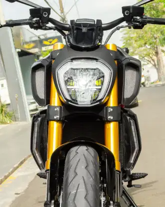 DUCATI-DIAVEL 1260 S-2021