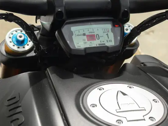 DUCATI-DIAVEL 1260 S DUCATI-DIAVEL 1260 S-2021