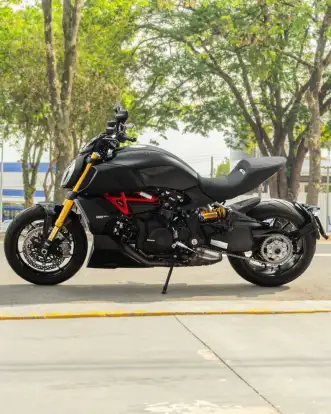 DUCATI-DIAVEL 1260 S-2021