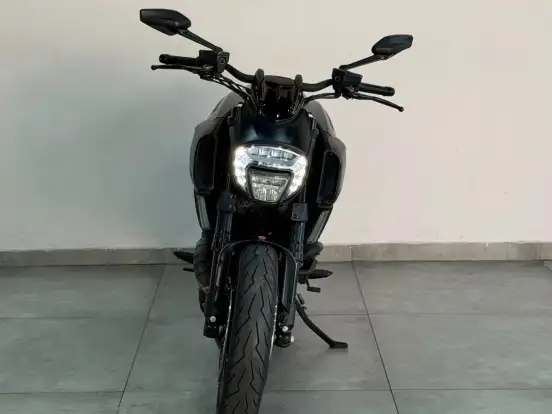 DUCATI-DIAVEL DARK DUCATI-DIAVEL DARK-2015