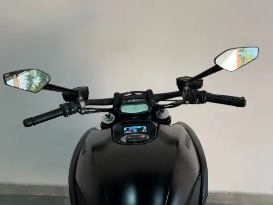 DUCATI-DIAVEL DARK DUCATI-DIAVEL DARK-2015