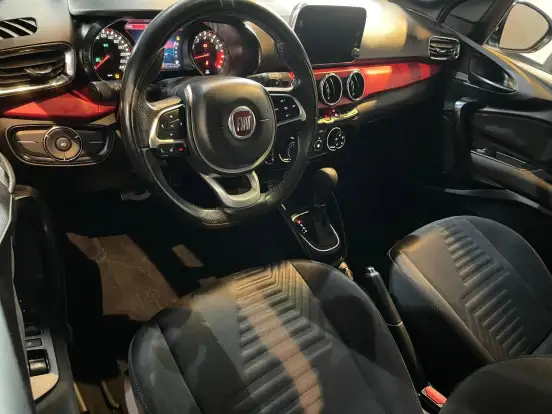 FIAT-ARGO-1.8 E.TORQ FLEX HGT AT6 FIAT-ARGO-2017