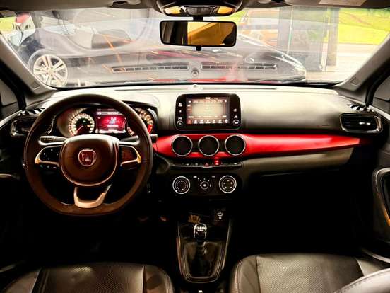 FIAT-ARGO-1.8 E.TORQ FLEX HGT MANUAL FIAT-ARGO-2017
