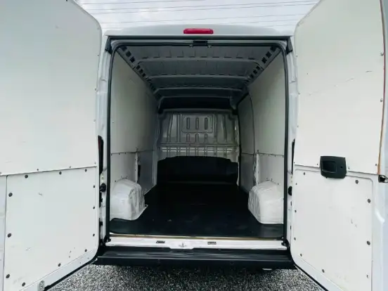 FIAT-DUCATO-2.2 BLUEHDI DIESEL CARGO MANUAL FIAT-DUCATO-2023