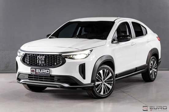 FIAT-FASTBACK-2023