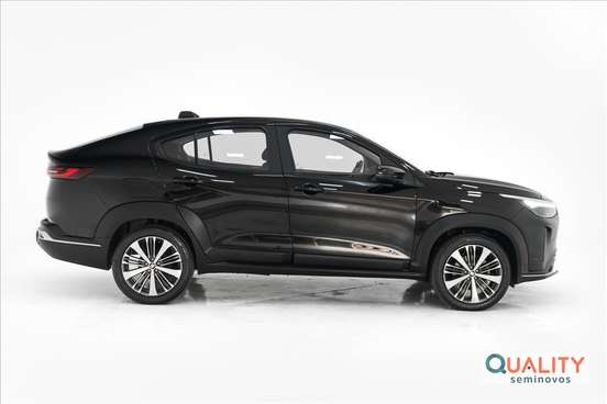 FIAT-FASTBACK-2024