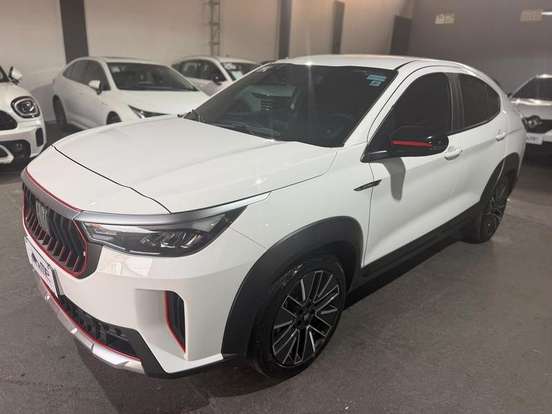 FIAT-FASTBACK-1.0 TURBO 200 HYBRID AUDACE CVT FIAT-FASTBACK-2025