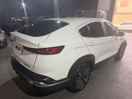 FIAT-FASTBACK-1.0 TURBO 200 HYBRID AUDACE CVT FIAT-FASTBACK-2025