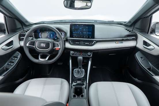 FIAT-FASTBACK-2024